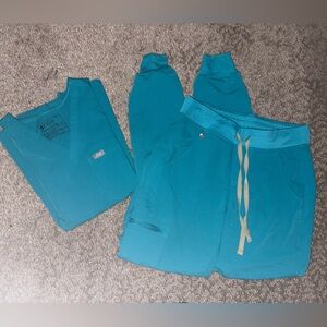 Figs Women's Aqua Blue Scrub Set